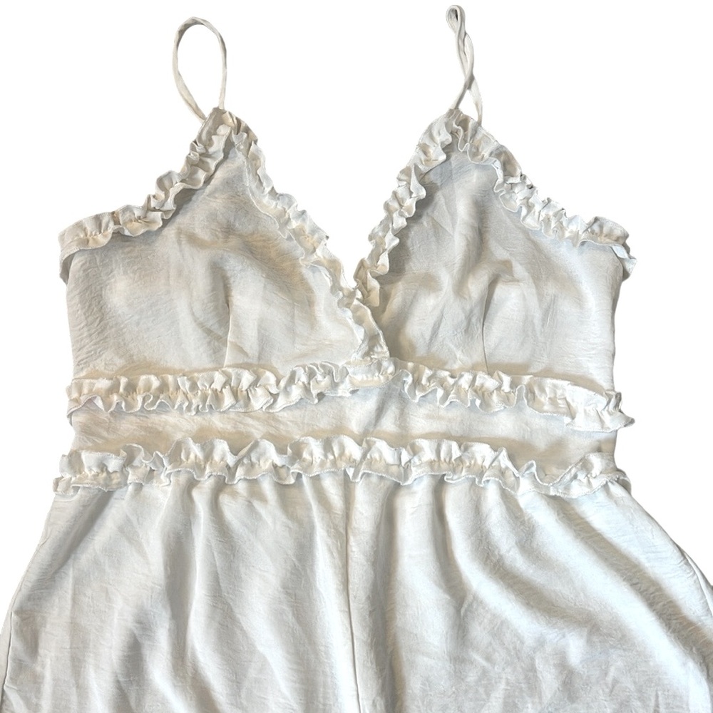 Spaghetti Strap White Ruffle Romper - Picture 4 of 7